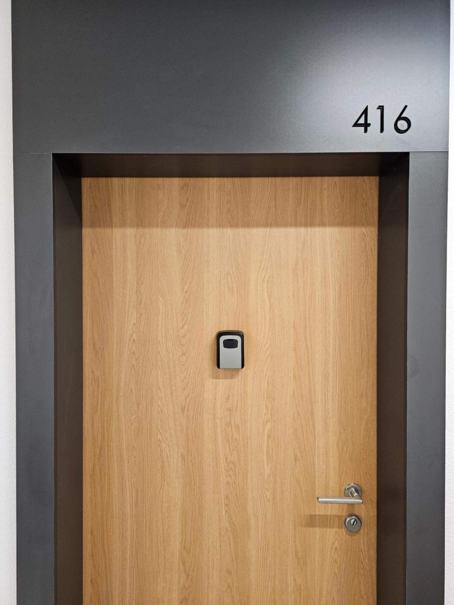 Apartamenty Wola Tower วอร์ซอ ภายนอก รูปภาพ