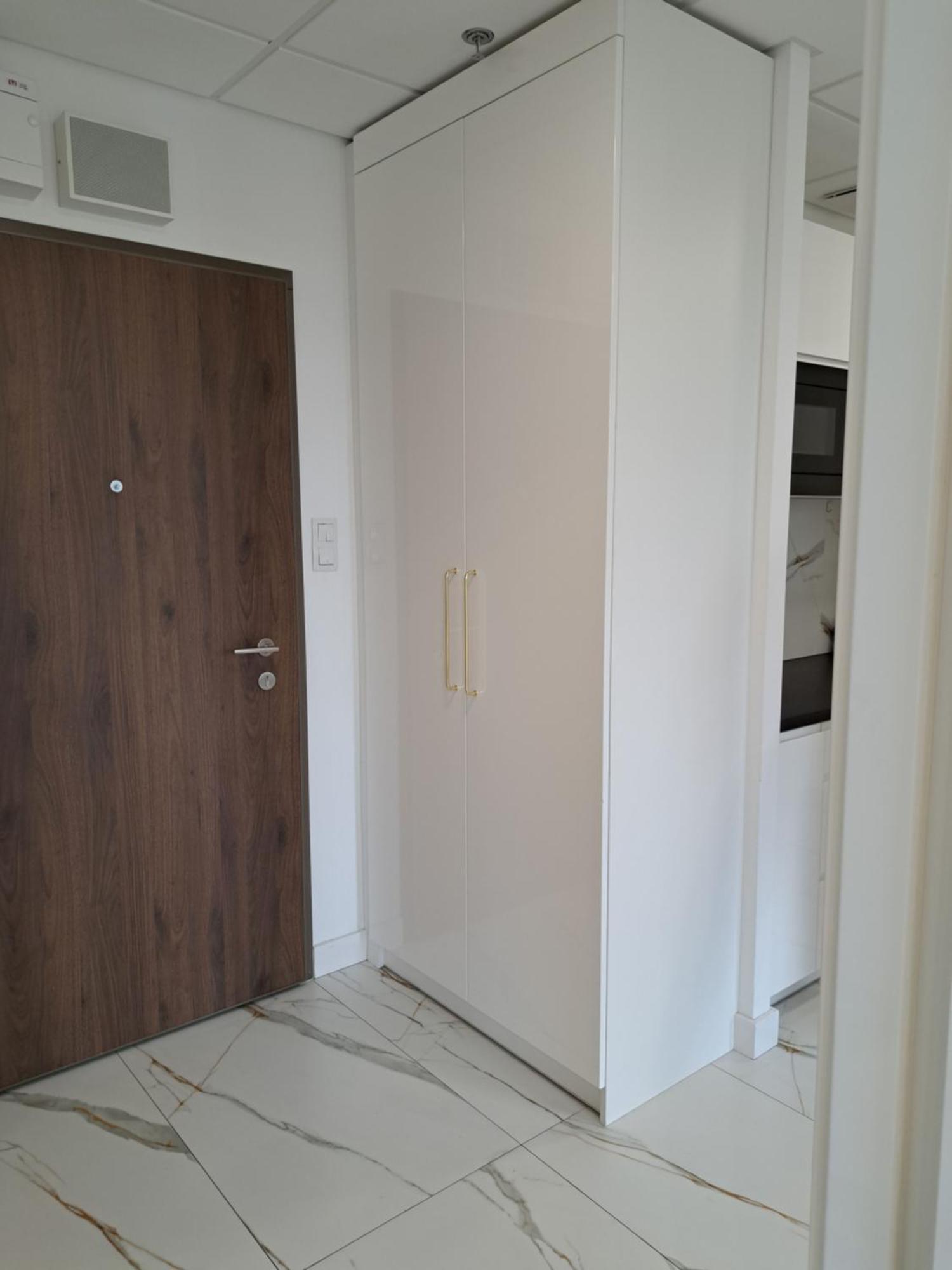 Apartamenty Wola Tower วอร์ซอ ภายนอก รูปภาพ